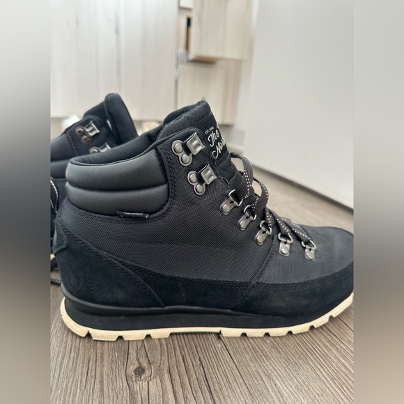 The North Face Back to Berkeley Boot - Picture 4 of 4